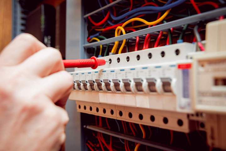 Installation, maintenance et dépannage électrique Creil